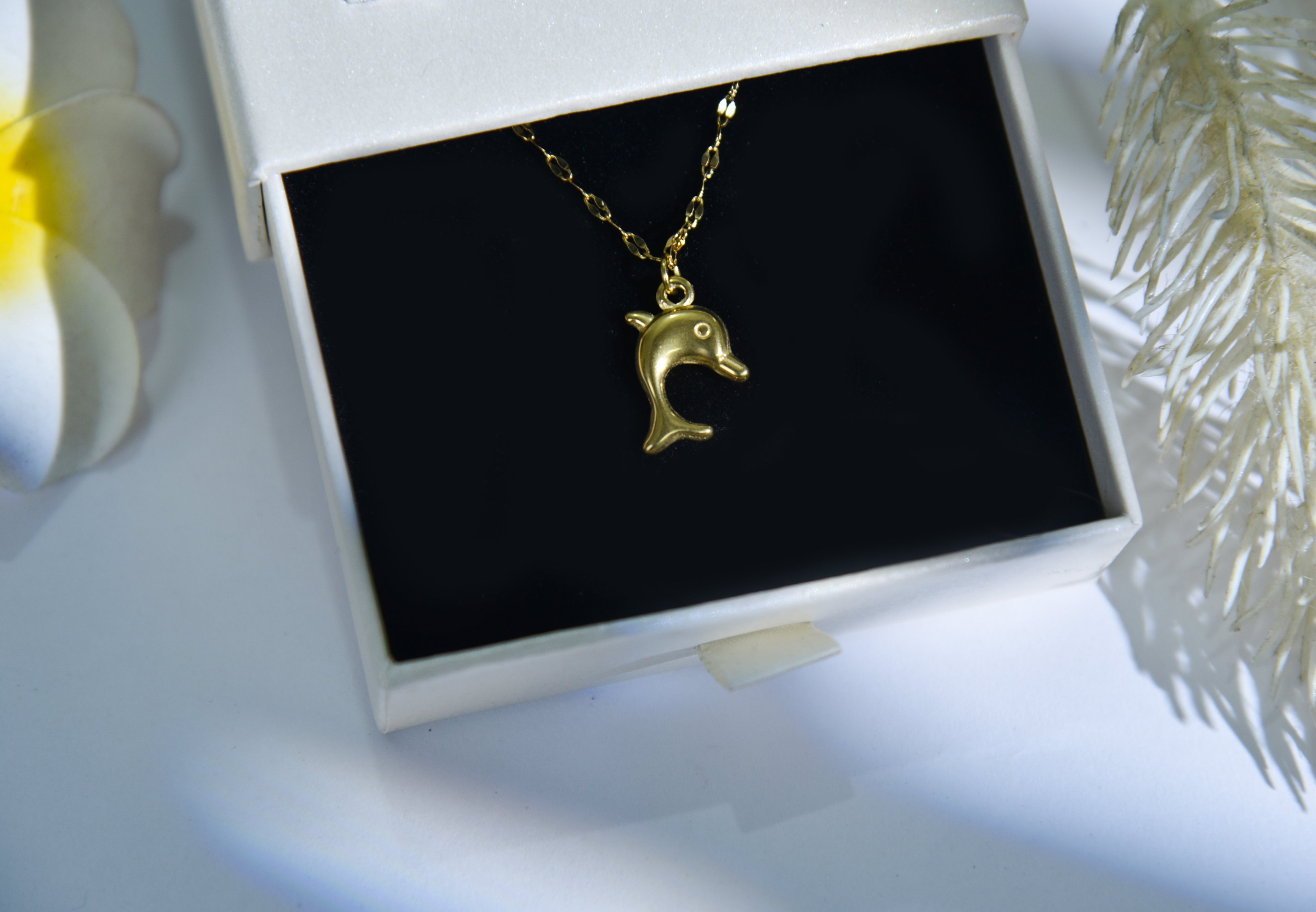Love Dolphin Pendant