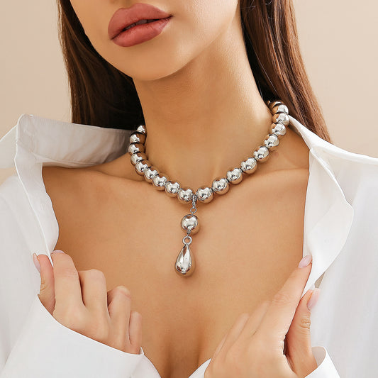 Silver bead necklace