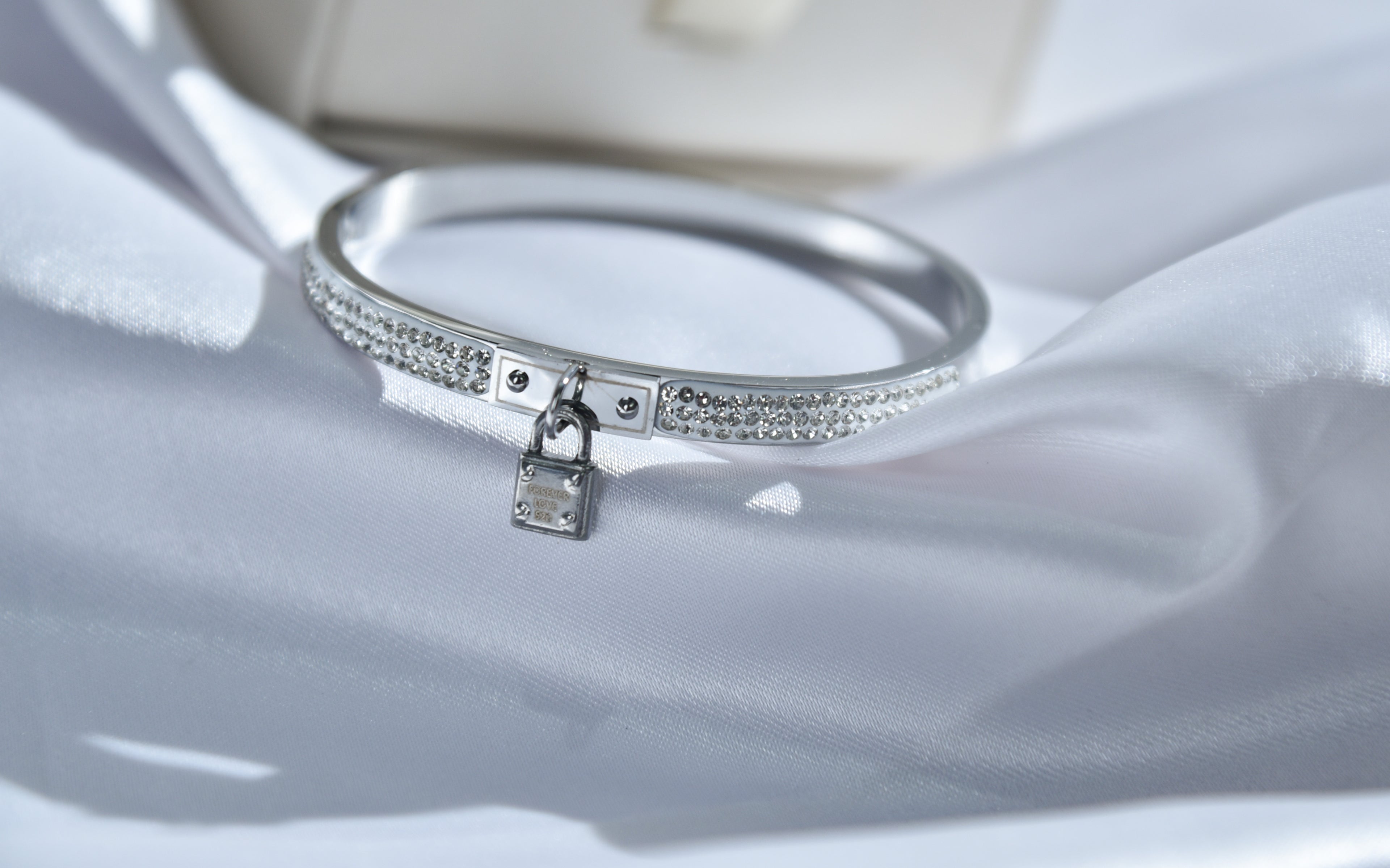 Silver Lick Bracelet